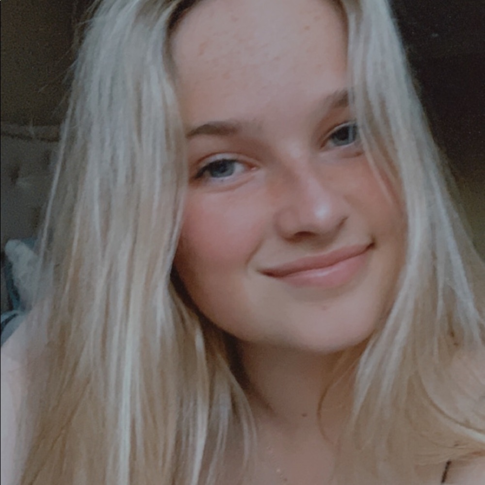 Meet your Posher, Amamda